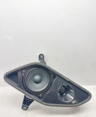 BMW X5 G05 Subwoofer speaker 2622520 1835341C