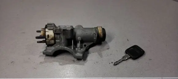 Audi A4 S4 B5 8D Ignition lock 4D0905851A