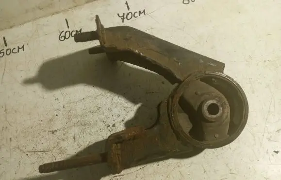 Toyota Avensis T250 Gearbox mount