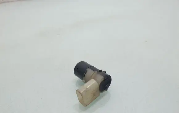 Audi A4 S4 B8 8K Parking PDC sensor 6602068