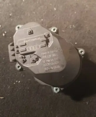 Volkswagen Phaeton Intake manifold valve actuator/motor 059129086L A2C92454500 1019809S07