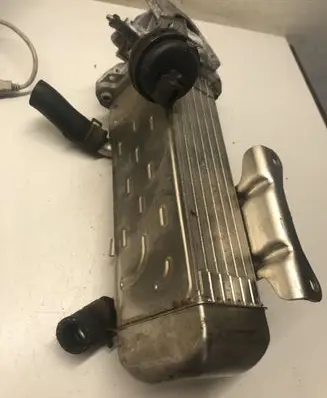 Hyundai Santa Fe EGR valve cooler 284162F140