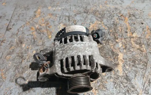Toyota Aygo AB10 Generator/alternator 270600Q120