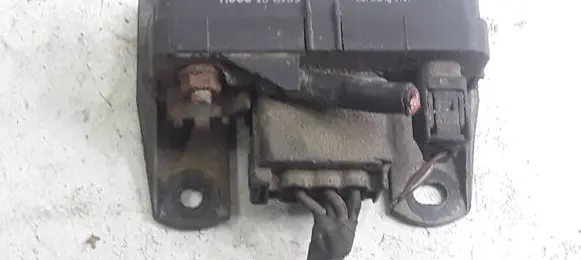 Mercedes-Benz CLK A209 C209 Glow plug pre-heat relay 132159