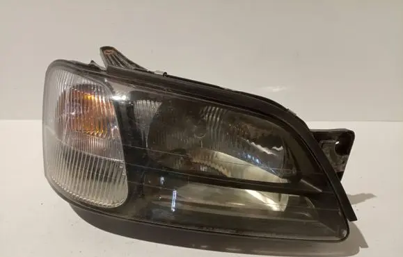 Subaru Legacy Headlight/headlamp 10020653