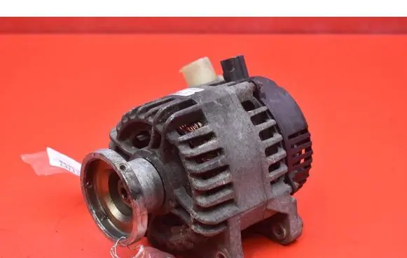 Ford Focus C-MAX Generator/alternator 4M5710300LC