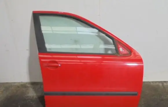 Seat Leon (1M) Front door 