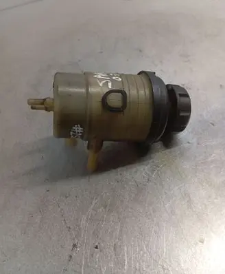 Hyundai Santa Fe Power steering fluid tank/reservoir 571502B001