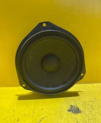 Opel Zafira B Front door speaker