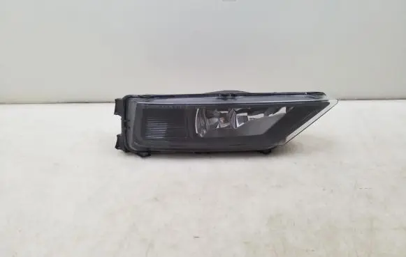 Volkswagen Tiguan Front fog light 5NA941700B