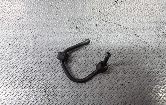 Peugeot 607 Fuel injector supply line/pipe 