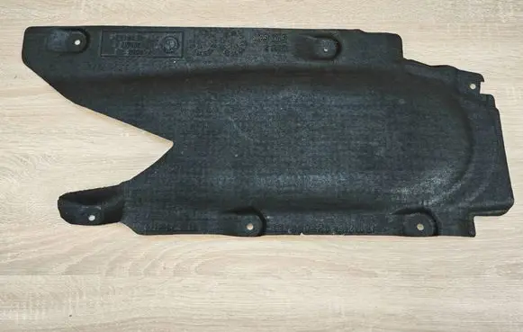 BMW 8 G16 Heat shield in engine bay 7340174