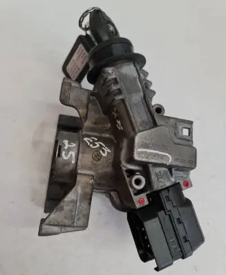 BMW X5 E53 Ignition lock 1095824