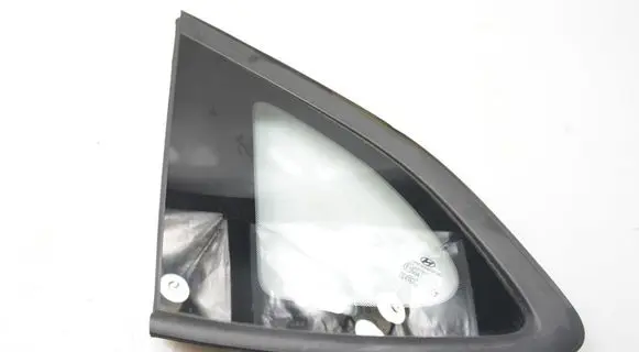 Hyundai Tucson TL Rear side window 87810D3000