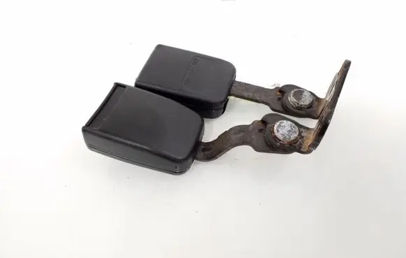 Peugeot 607 Rear seatbelt buckle