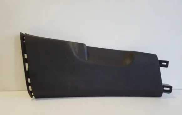(B) pillar trim (bottom)