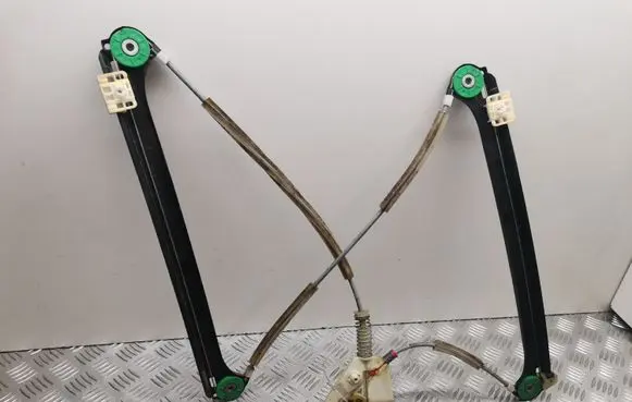 Audi A3 S3 A3 Sportback 8P Front window lifting mechanism without motor 8P4837462A