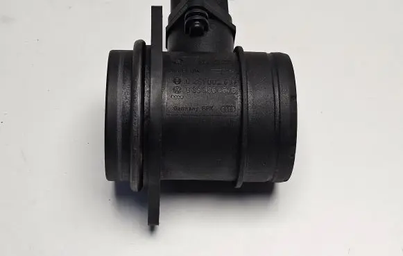 Skoda Superb B6 (3T) Mass air flow meter 038906461B 0281002531