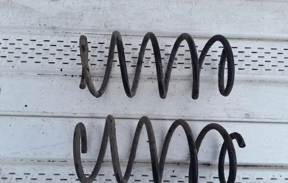 Opel Corsa C Front coil spring