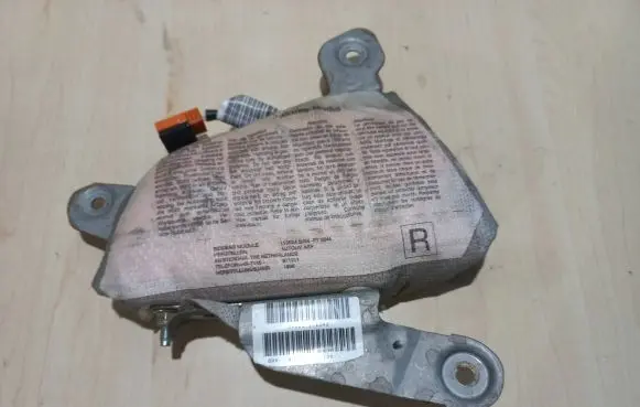 BMW 5 E39 Front door airbag 348231212042 98B146EA1105
