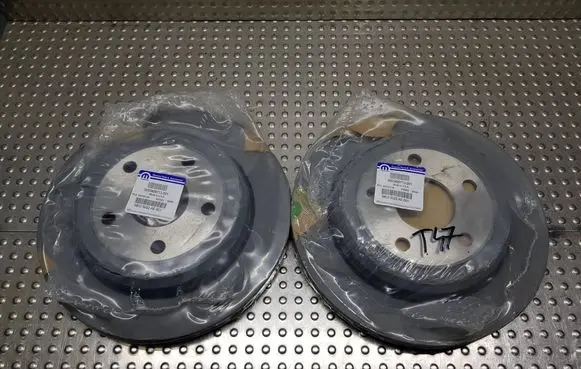 Jeep Grand Cherokee Rear brake disc 53409713 68035022AE