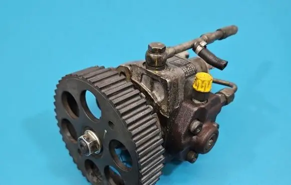 Opel Astra J Fuel injection high pressure pump 8980924670 IMPRK1555945