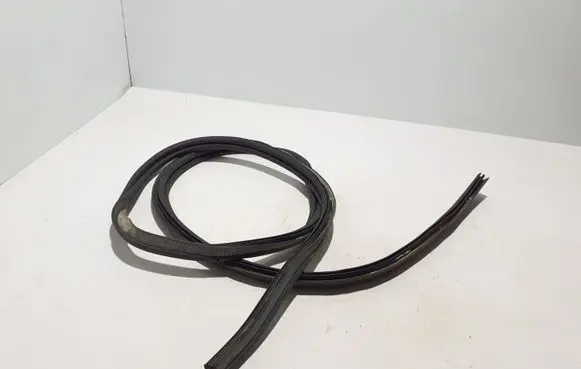 Renault Scenic IV - Grand scenic IV Trunk rubber seal (body) 908309596R