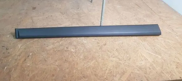 KIA Stonic Trim molding 68565421033