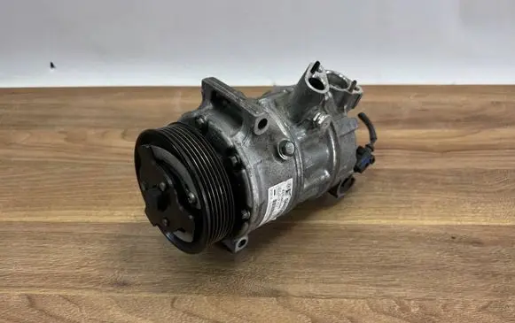Volkswagen Sharan Air conditioning (A/C) compressor (pump) 1K0820808B