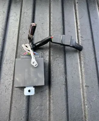 Toyota Hilux (AN120, AN130) Central body control module 85451237 70AM5006 9295047