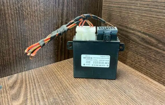 Mercedes-Benz Sprinter W906 Parking PDC control unit/module 9064460446 9064460046 9064480246
