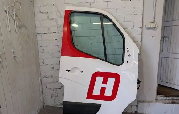 Renault Master III Door (2 Door Coupe) 