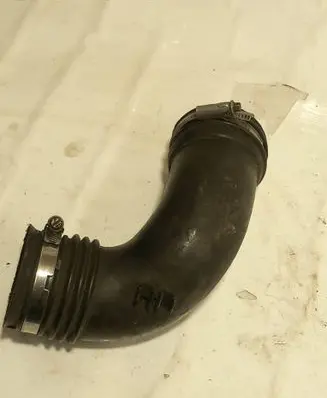Renault Megane II Air intake hose/pipe 8200201614