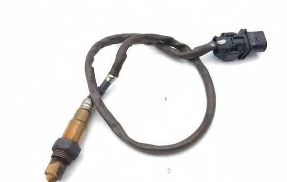 Mercedes-Benz E AMG W213 Lambda probe sensor A0095425818