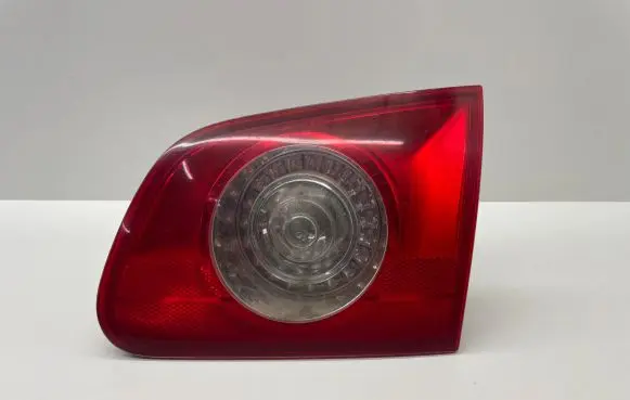 Volkswagen PASSAT B6 Tailgate rear/tail lights 3C9945094