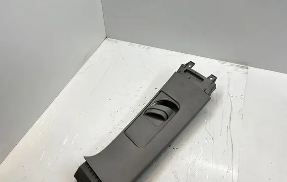 Toyota RAV 4 (XA30) (B) pillar trim (top) 7313653010