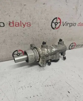 Audi A4 S4 B5 8D Master brake cylinder 311967