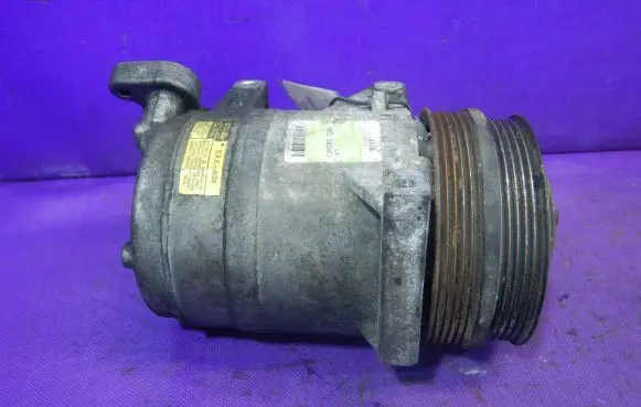 Volvo S40 Air conditioning (A/C) compressor (pump) 3M5H-19D629-ME