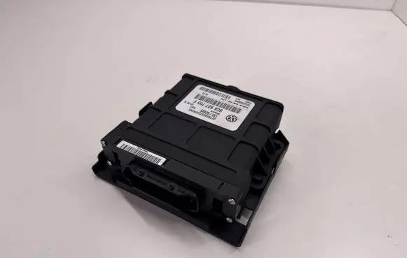 Volkswagen Touareg II Gearbox control unit/module 0C8927755F 7P0927815 0C8927755