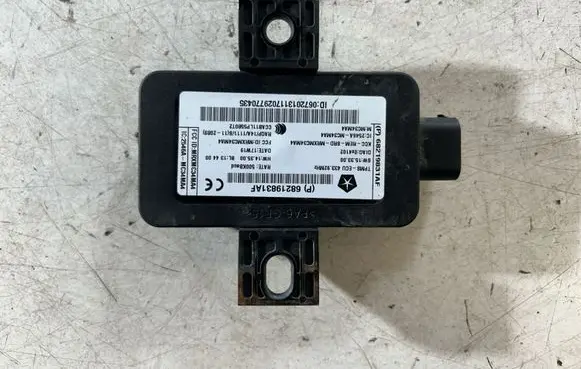 Dodge Challenger Tire pressure control unit 68219831AF