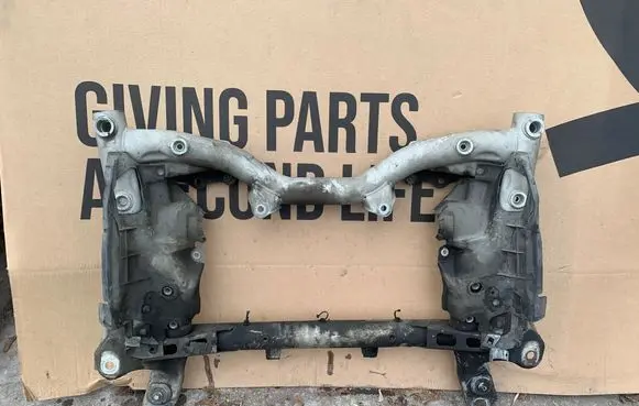 Mercedes-Benz CLS C218 X218 Front subframe 