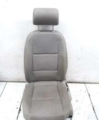 Audi A4 S4 B7 8E 8H Front driver seat 8E0881105BH
