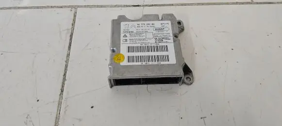Citroen C4 II Airbag control unit/module 9677909280 2011052507 RBGG7808C