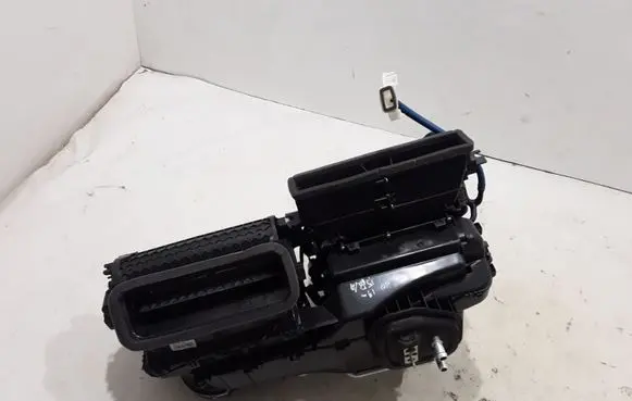 Volvo XC40 Interior heater climate box assembly 32130400
