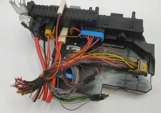 Mercedes-Benz E W212 SAM control unit A2129003822