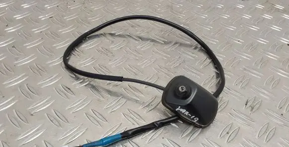 Toyota Yaris Aerial antenna amplifier