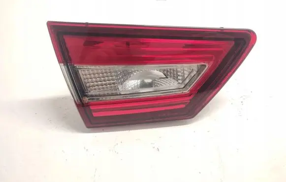 Renault Clio IV Rear/tail lights