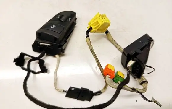 Audi A6 S6 C6 4F Steering wheel buttons/switches 4F0951527A