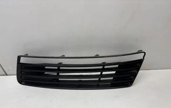 Audi Q7 4L Front bumper lower grill 4L0807697