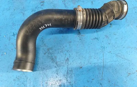 Subaru Outback Air intake hose/pipe A12AJ02